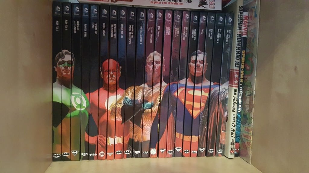 DC Graphic Novel Collection